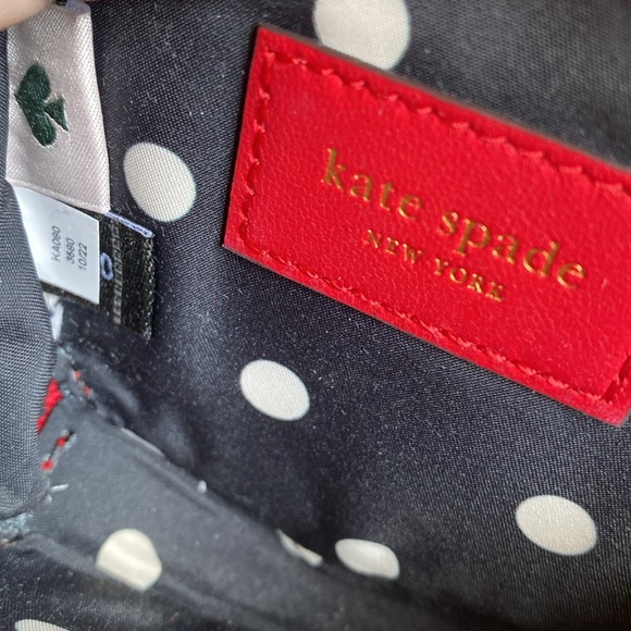 Kate Spade Amour red leather heart coin case with gold chain detail with box - Picture 10 of 13